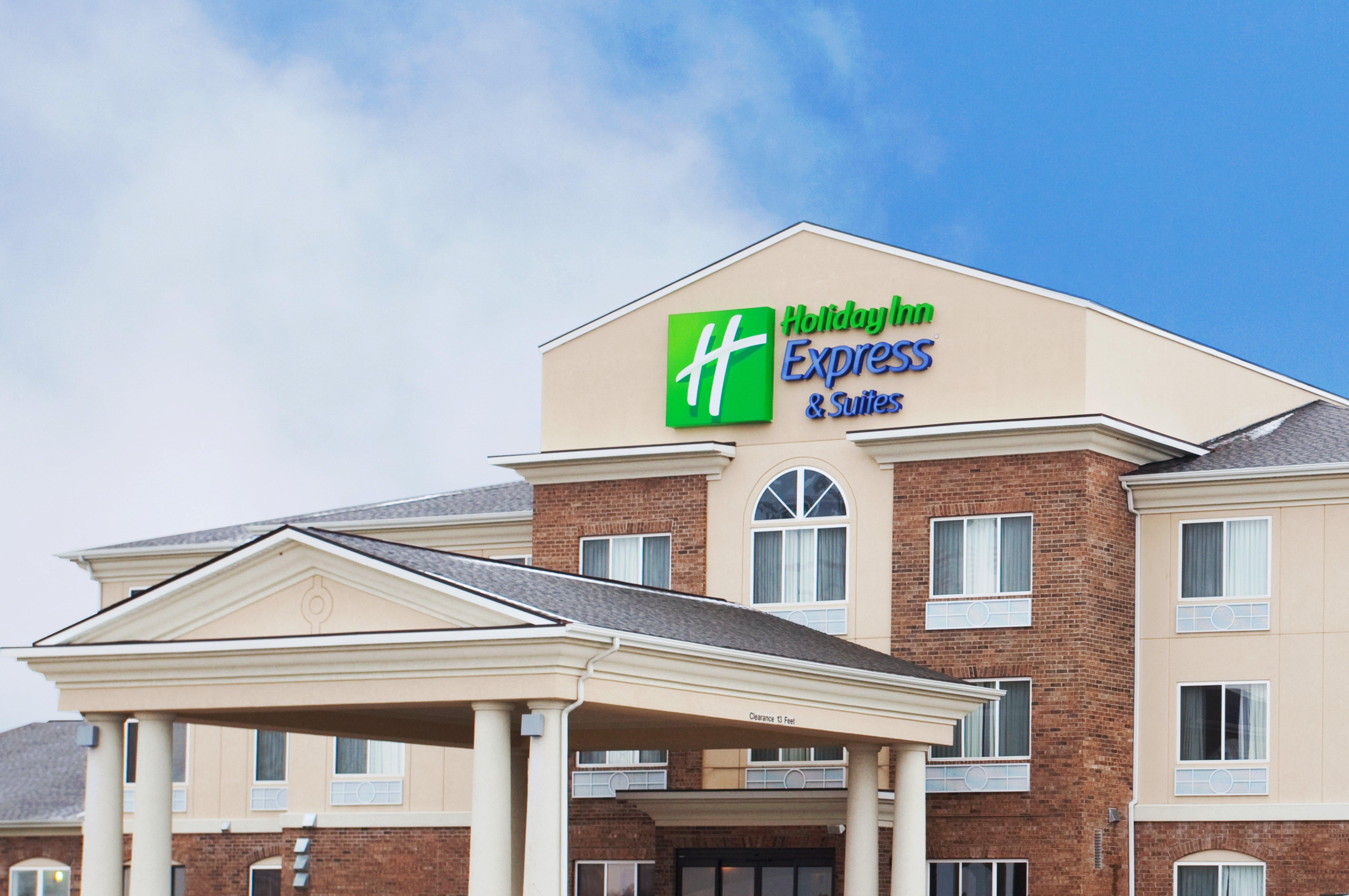 Holiday Inn Express Hotel & Suites Mattoon By Ihg Exterior foto